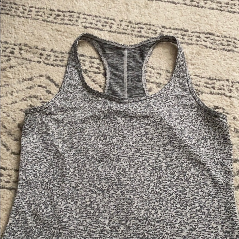 GapFit tank top